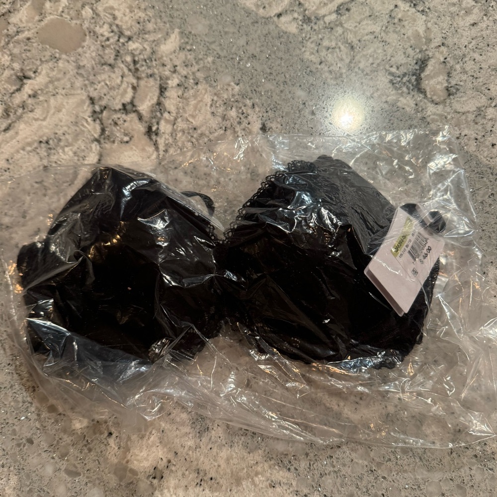 34B NWT Calvin Klein Bra